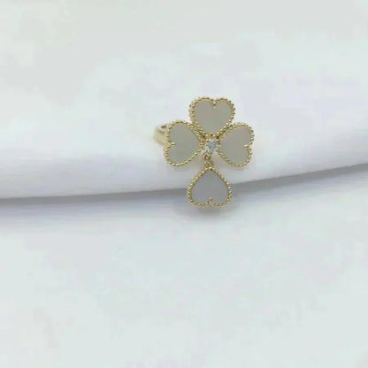 [⭐JeweliWhal]SWEET CLOVER WHITE MOP RING