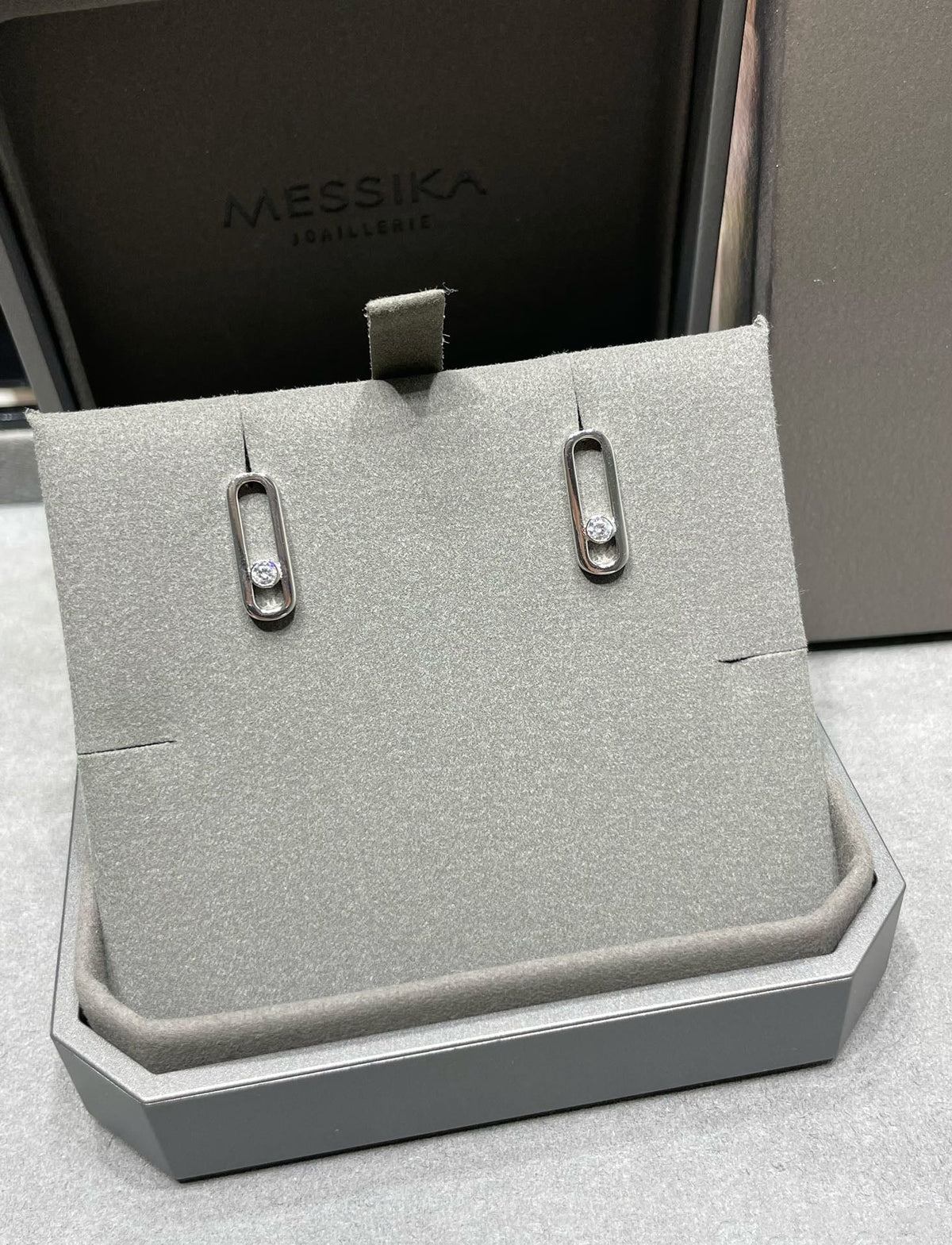[⭐JeweliWhal]MOVE UNO SMALL 1 DIAMOND EARRINGS