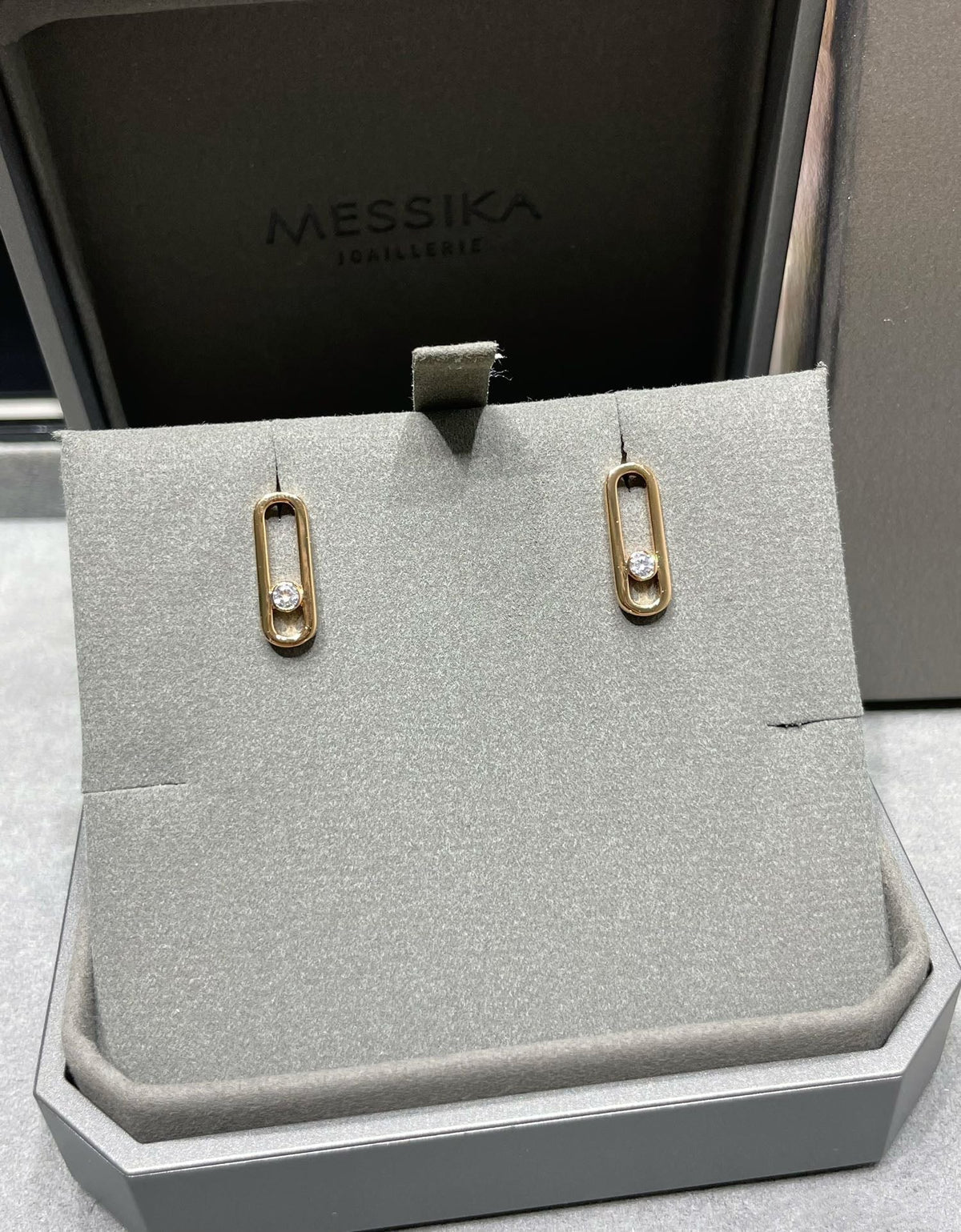 [⭐JeweliWhal]MOVE UNO SMALL 1 DIAMOND EARRINGS