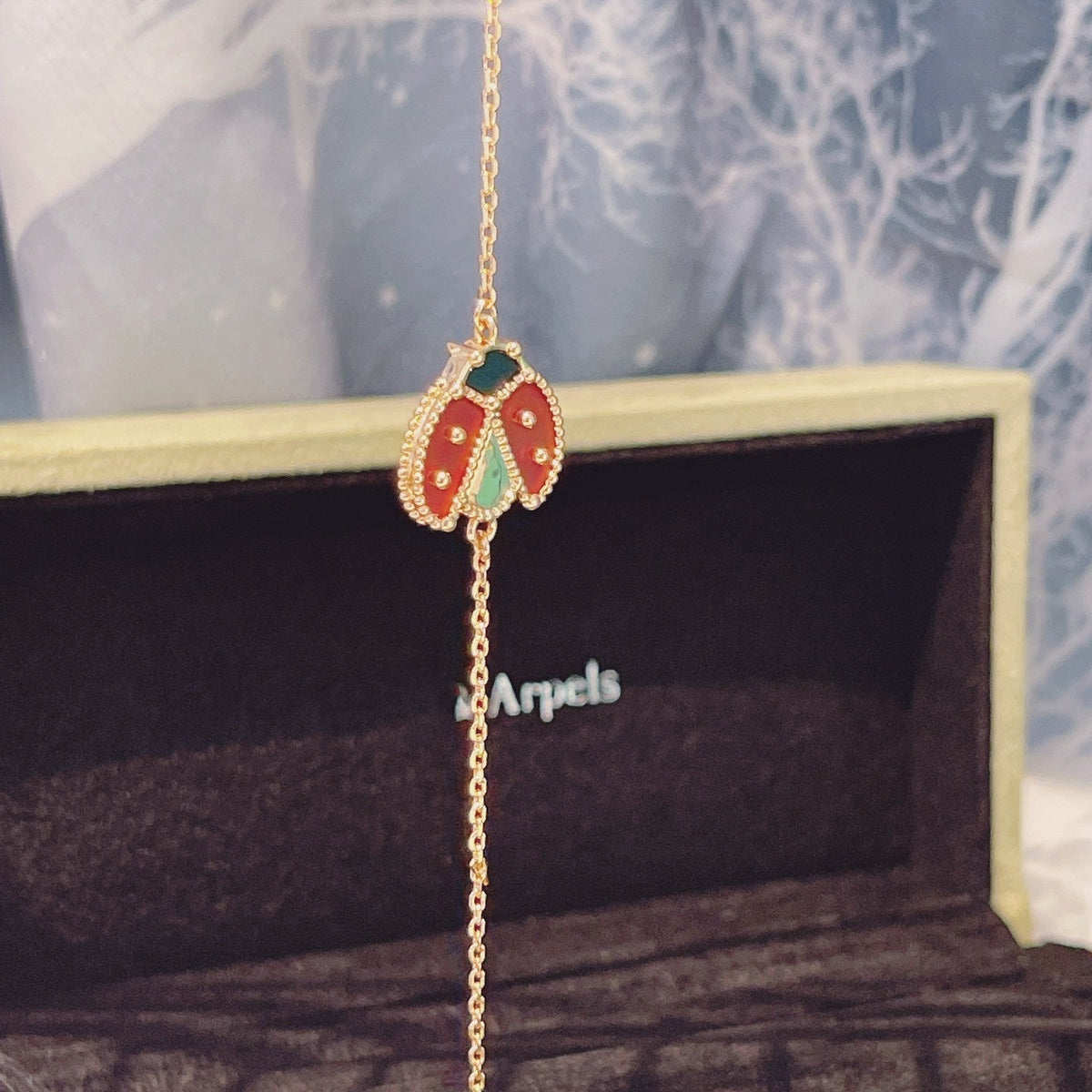 [⭐JeweliWhal]LUCKY SPRING 1 MOTIF PINK GOLD BRACELET