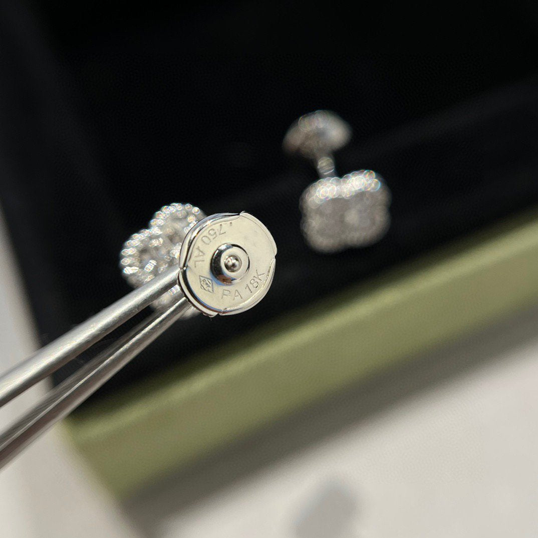 [⭐JeweliWhal]CLOVER MINI DIAMOND STUD EARRINGS