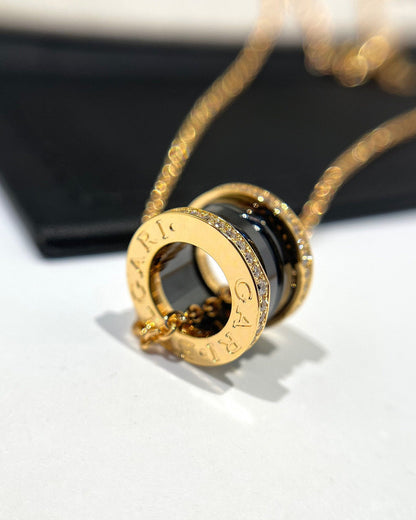 [⭐JeweliWhal]ZERO 1 BLACK CERAMIC DIAMOND PINK GOLD NECKLACE